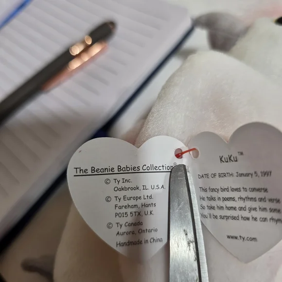 Vintage & w/ Errors! TY Beanie Baby "KuKu". (97/98) - Picture 6 of 10